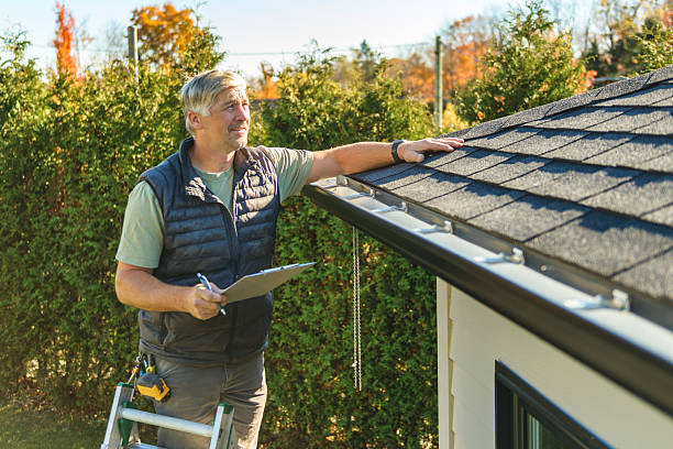 Professional Roofing technician working in Battery Park, VA